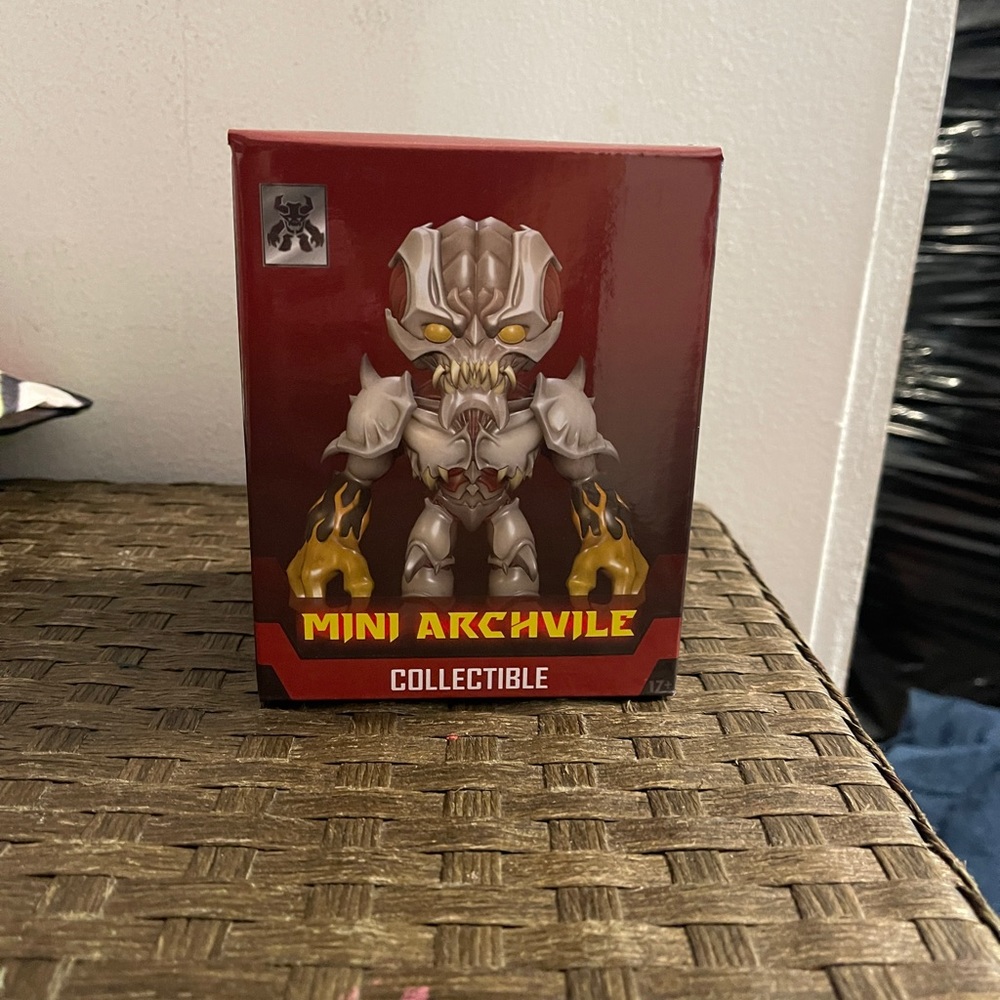 Doom mini archvile collectible figure